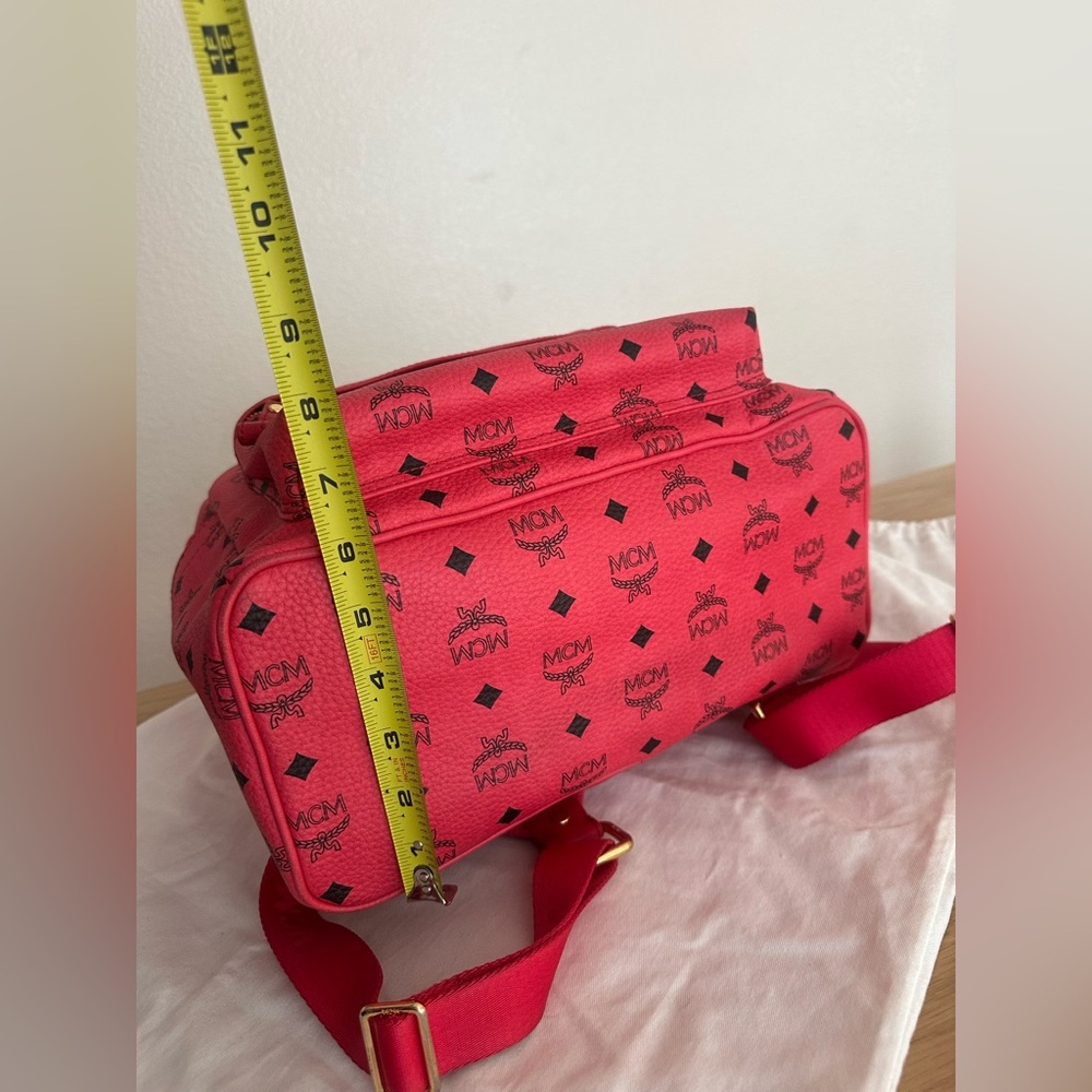 Mcm pink backpack with dust bag - Picture 10 of 16
